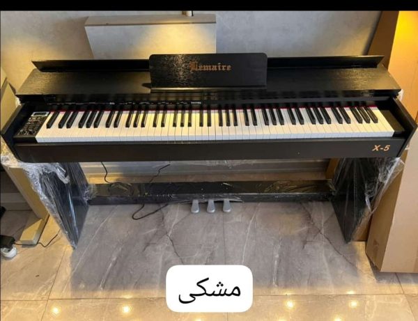 پیانو دیجیتال لومیر